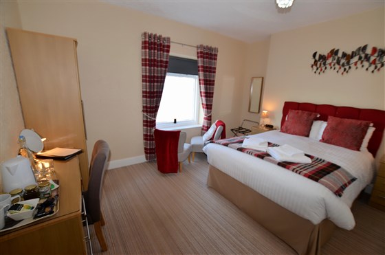 King-Ensuite-Sea View-2nd floor