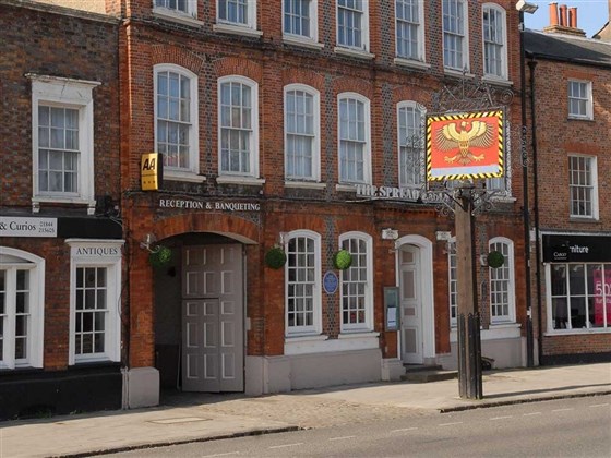 Spread Eagle, Thame