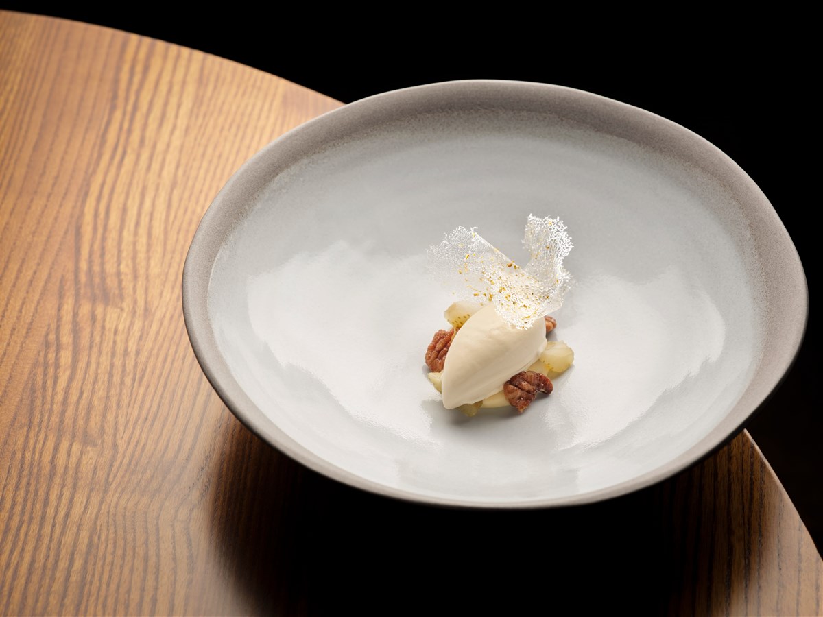 SOURCE at Gilpin Hotel - Fennel Mousse 