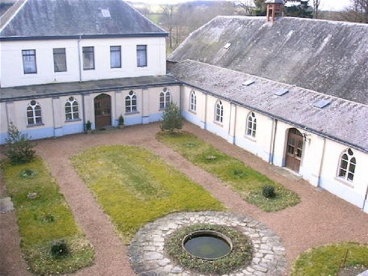 Centre le Bua