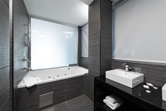 Suite Deluxe (Ático) con jacuzzi