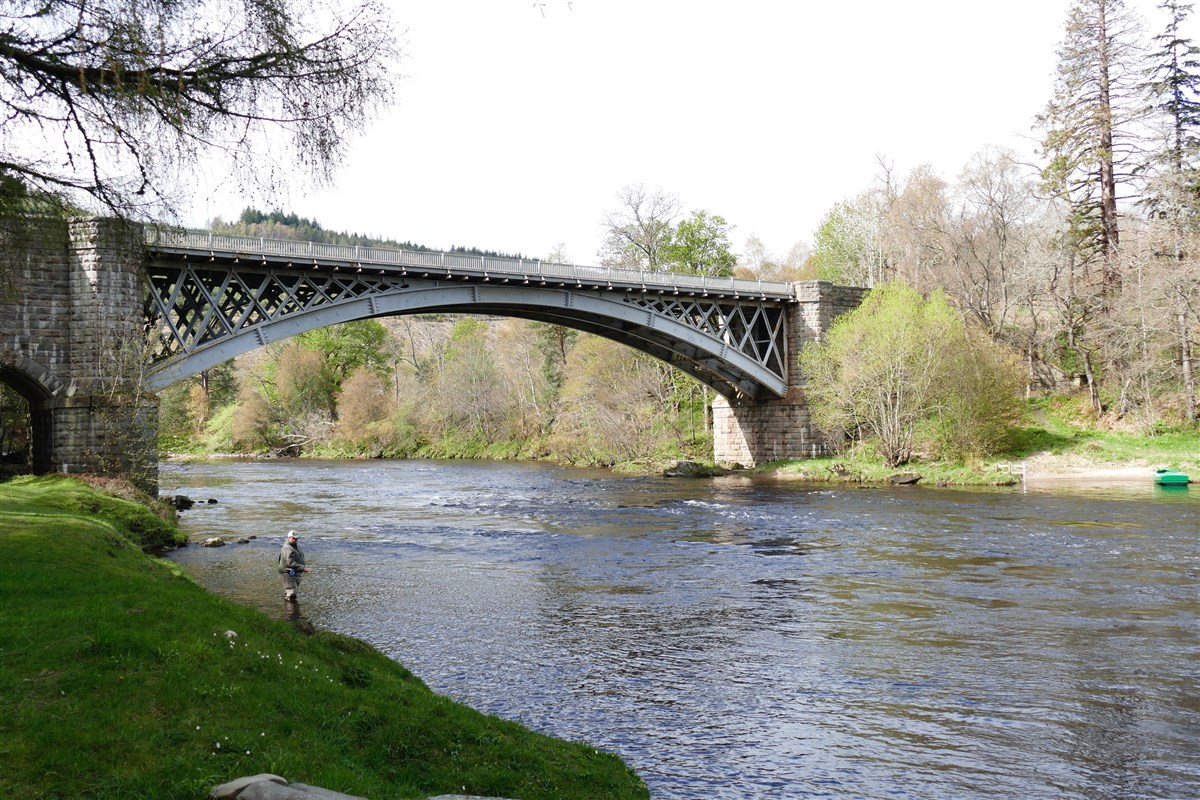 Carron Bridge & The Carron Pool