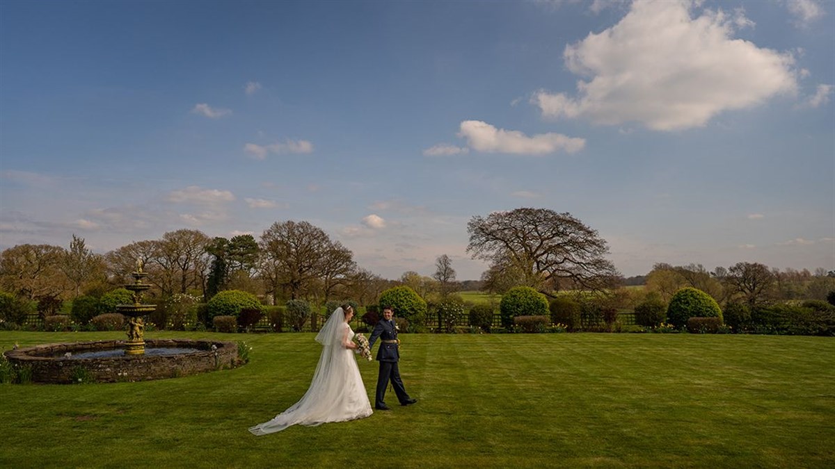 Newlyweds in the grounds