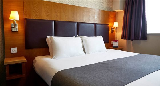 De Trafford Arms Hotel