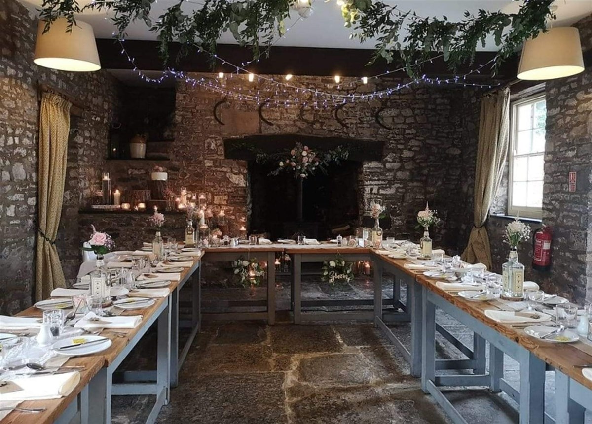 Glansevin Mansion