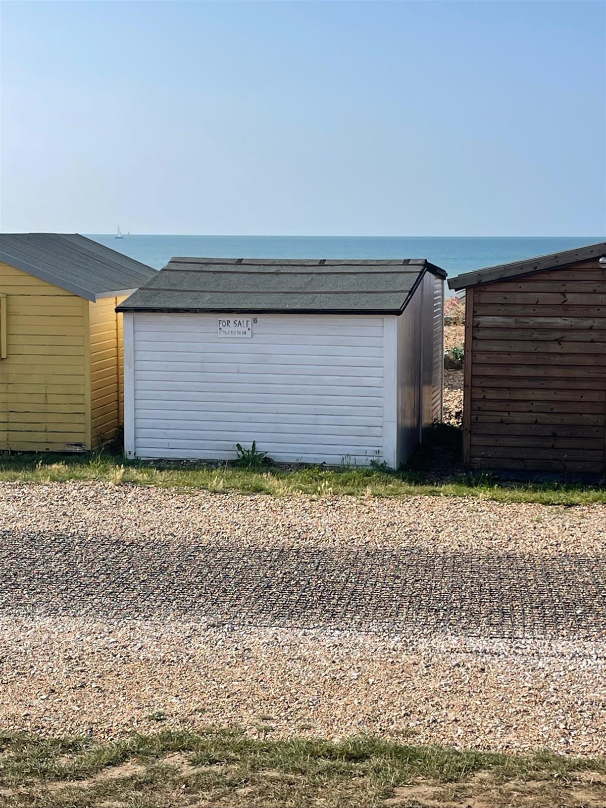 Seaside Beach Hut with sea view    