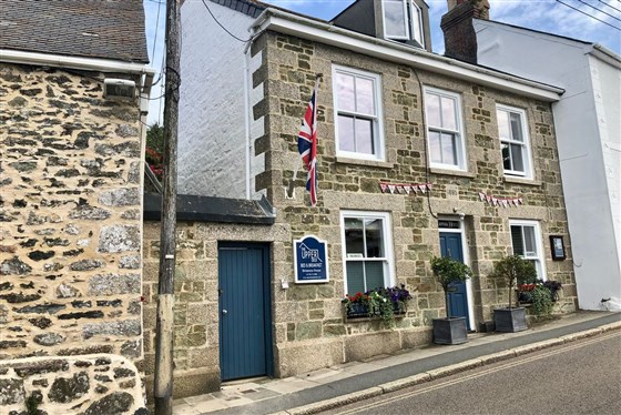 The Upper Deck B&B, Marazion, Cornwall