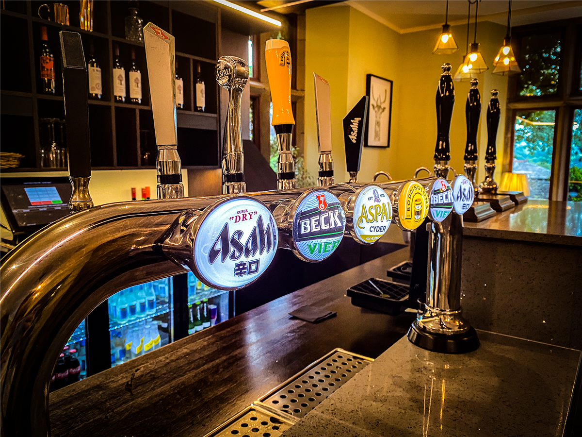 The Woodland Bar & Kitchen