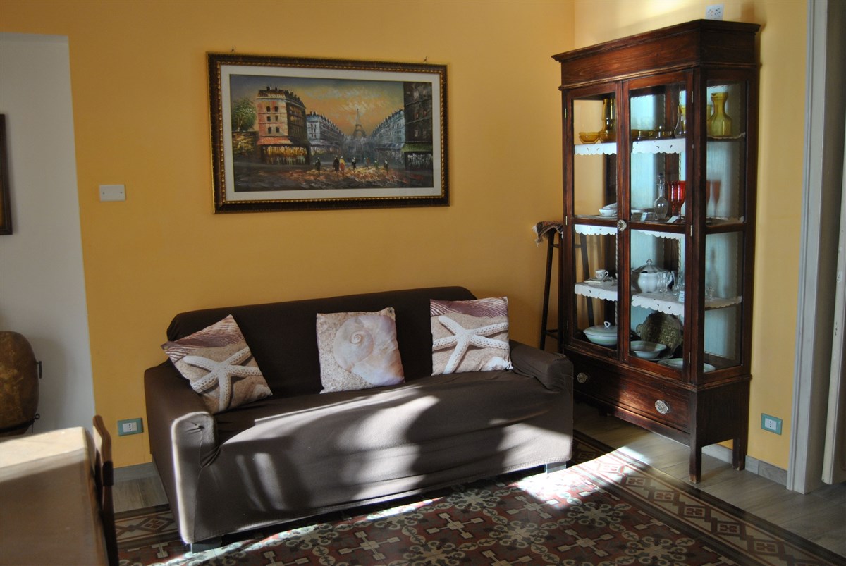 salone con divano letto