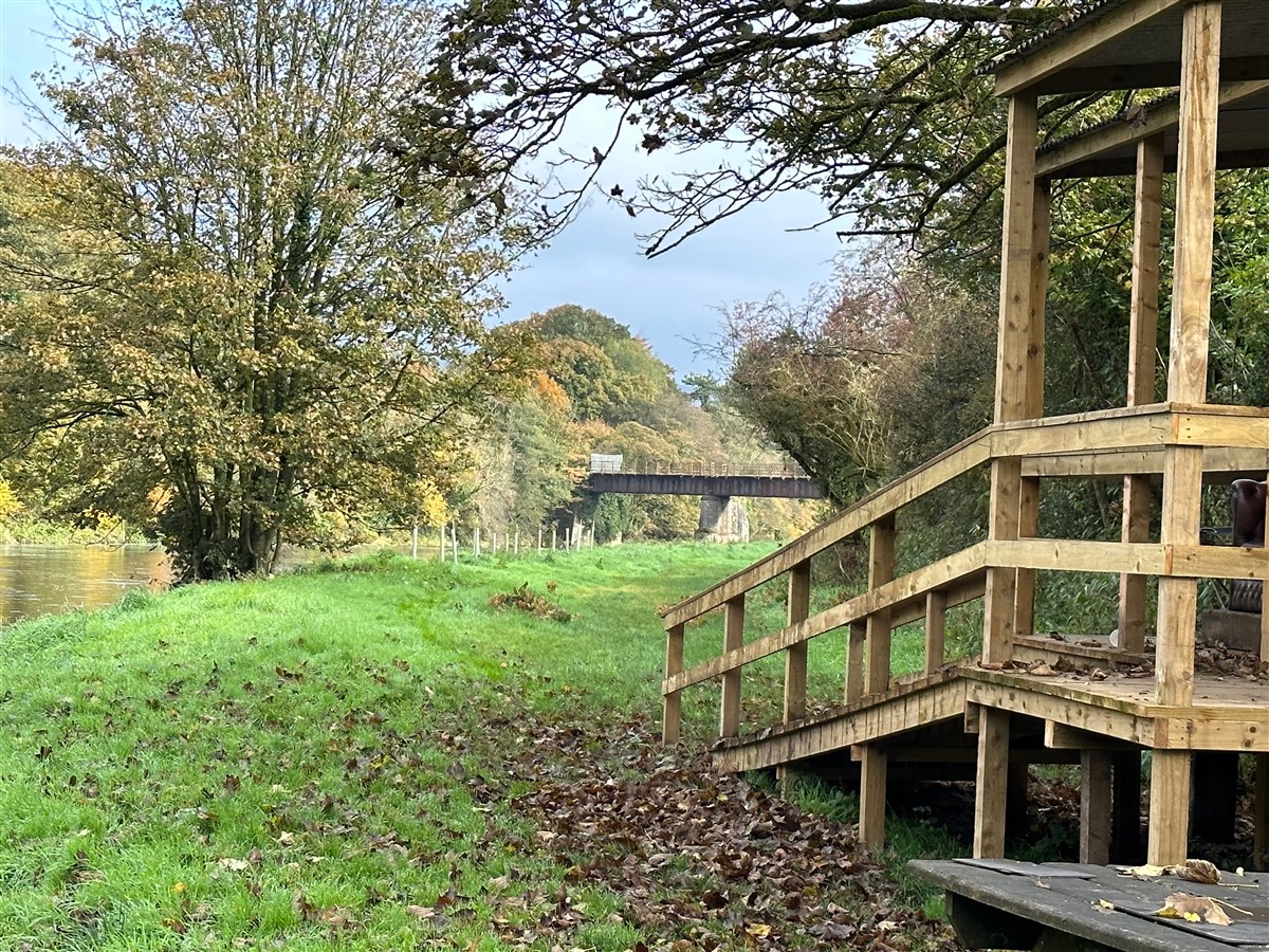 Looking from Mulvin Fishery Hut towards Mulvin Train Bridge