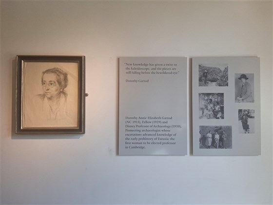 Dorothy Garrod ex allieva (1913) e Fellow (1929)