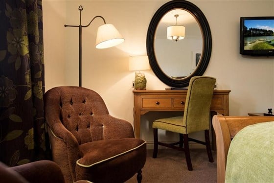 The Black Swan in Hemsley