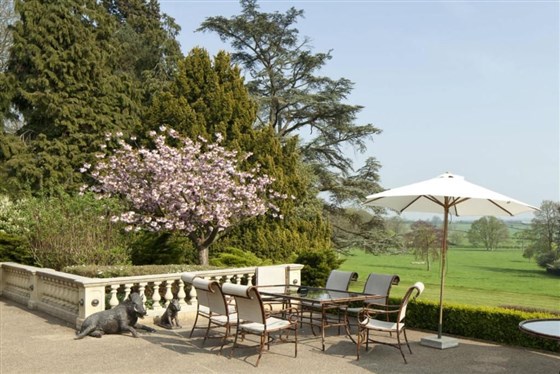 Kilworth House Hotel & Theatre