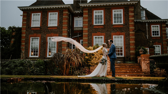 Bride & Groom 