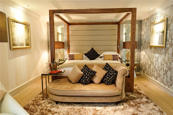 Superior bedroom