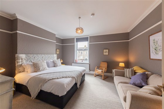 No.2 Townhouse