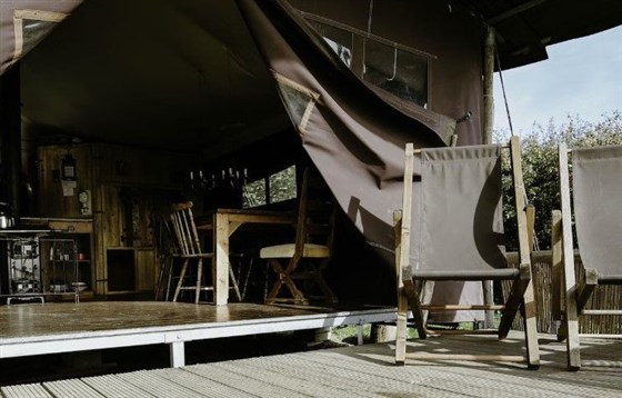 Canvas Hideaway