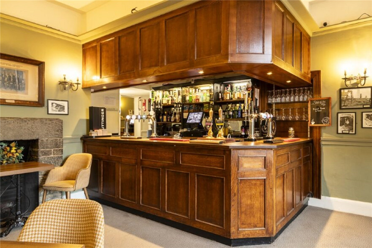 Hunters Bar