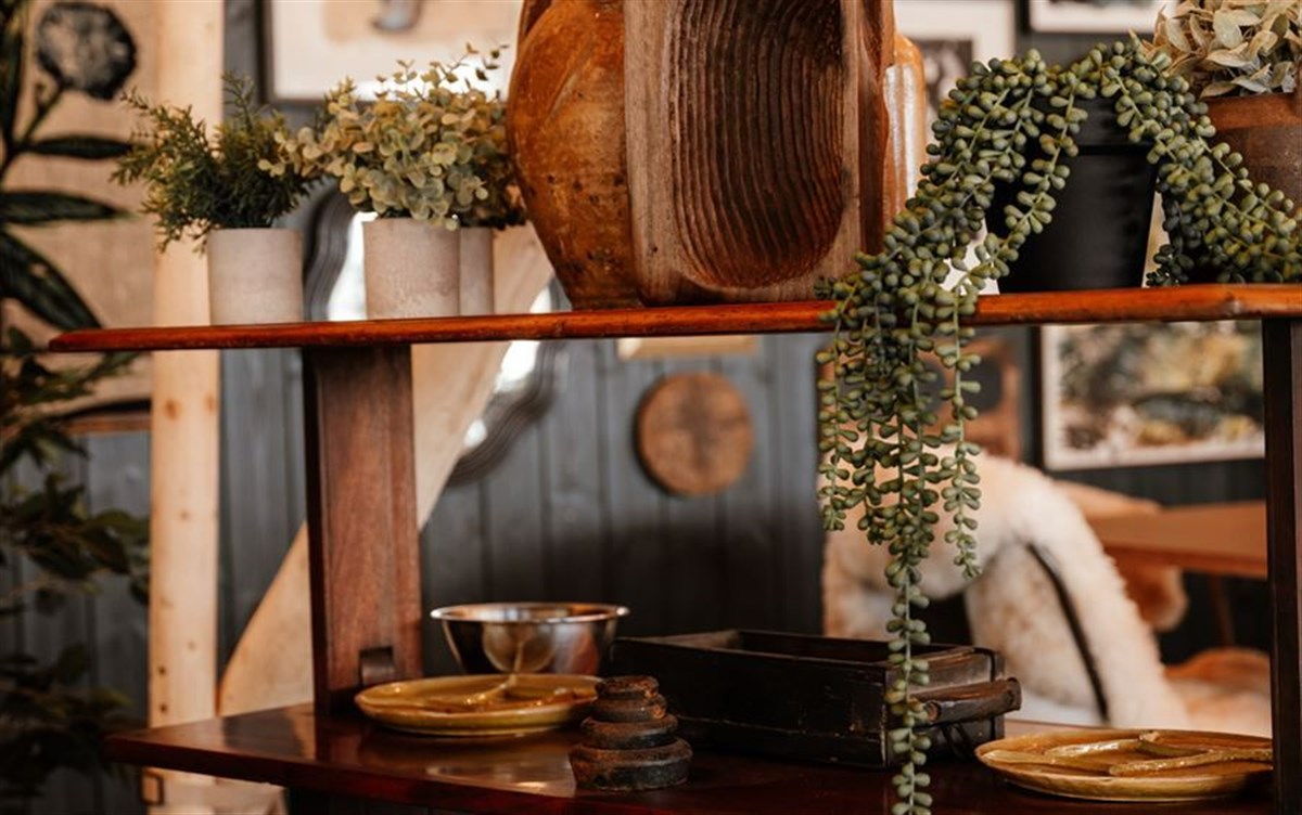 The Lakes by Yoo Bar & Kitchen, Lechdale, Cotswolds