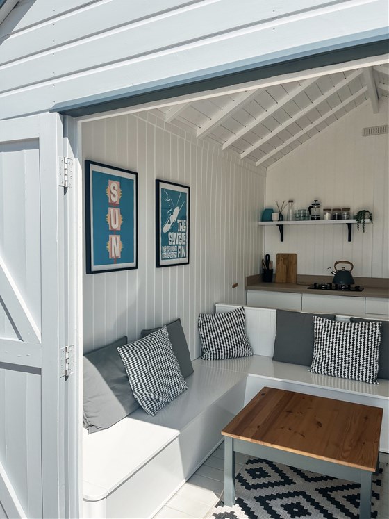 West Mersea Cool Beach Hut For Hire