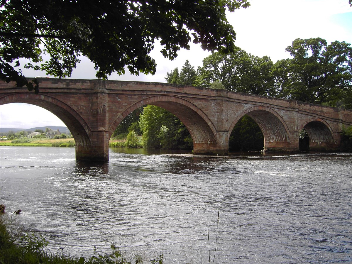Lovat Bridge from Beat 1 South side
