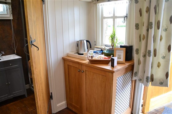 Lemore Lodges