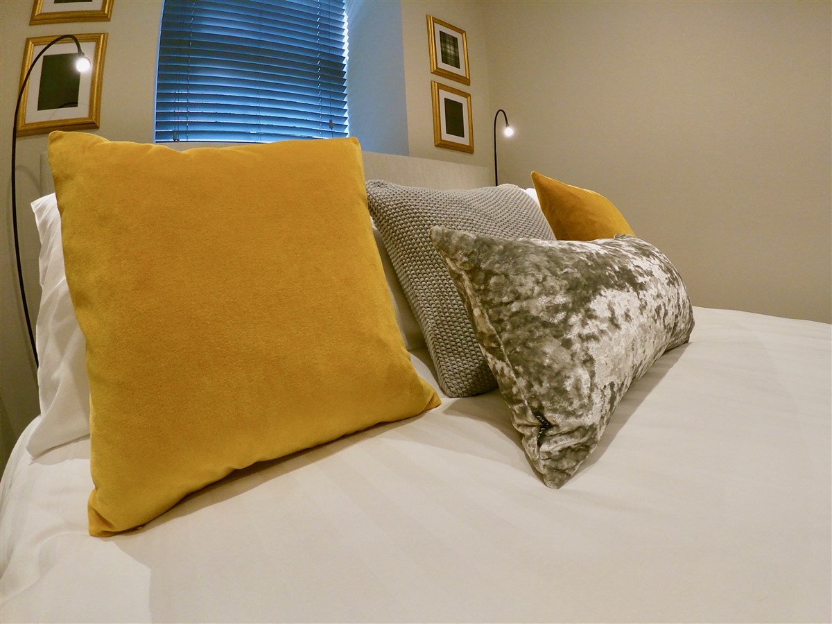 Large Double Bedroom.