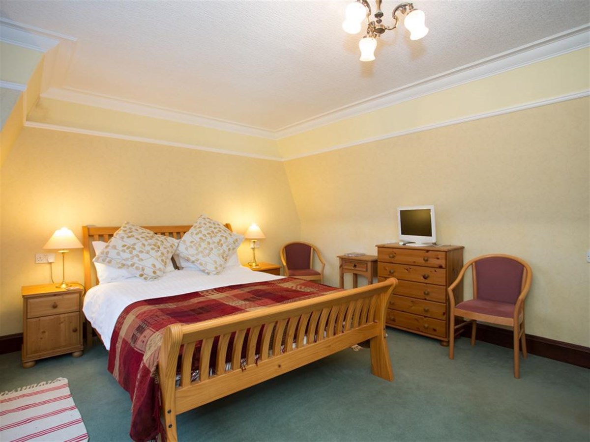 Double Room - 'Mount Keen'