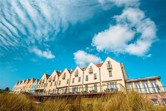 Braye Beach Hotel exteriorr 
