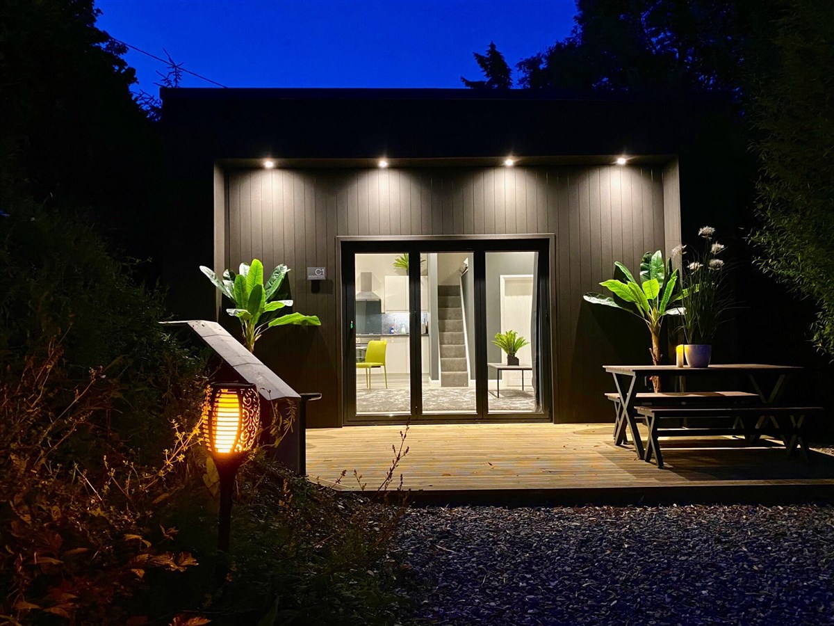 Sunridge Cubes, Yealmpton, Devon
