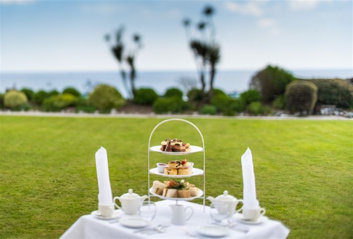 Afternoon tea