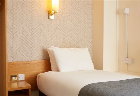 Single Bedroom
