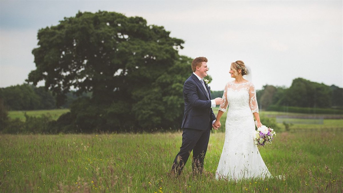 Newlyweds in the grounds
