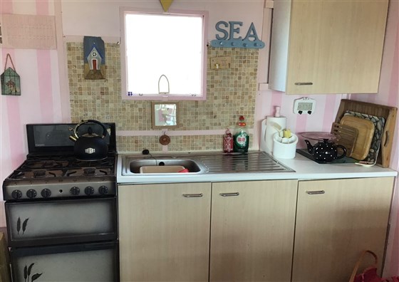 Kitchen with gas cooker