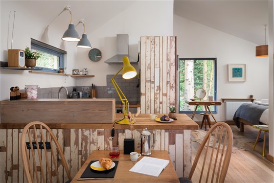 Birdhouse kitchen