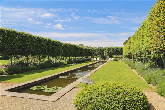 Manor Water Garden