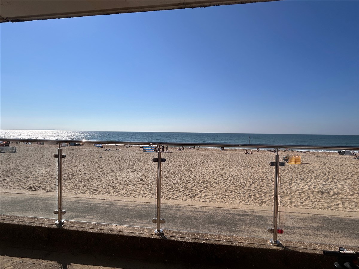 VIEW TO THE BEACH