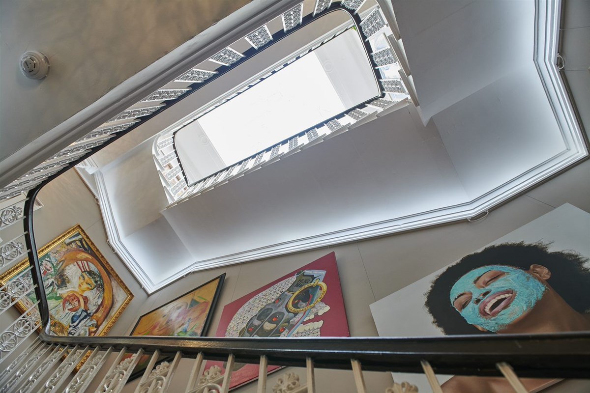 Escaleras a todas las habitaciones (sin ascensor)