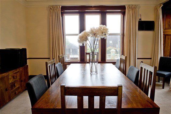 Breakfast Room