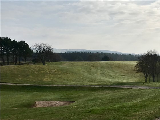 5 out of the Top 100 UK Golf Clubs on our doorstep