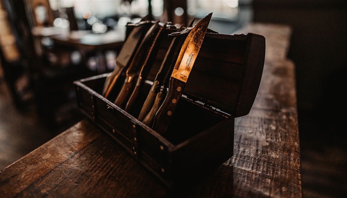 Steak Knives