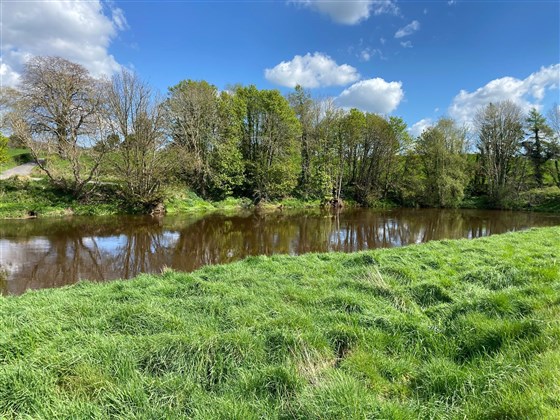 Strule River Rash Estate