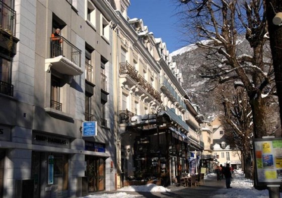 伊利克森住宅酒店