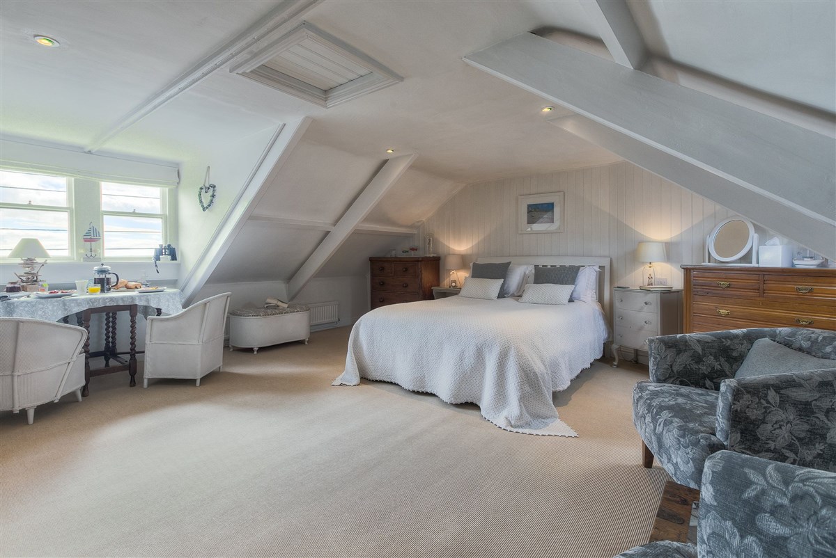 The Upper Deck B&B, Marazion, Cornwall