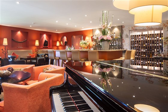 Champagne Bar