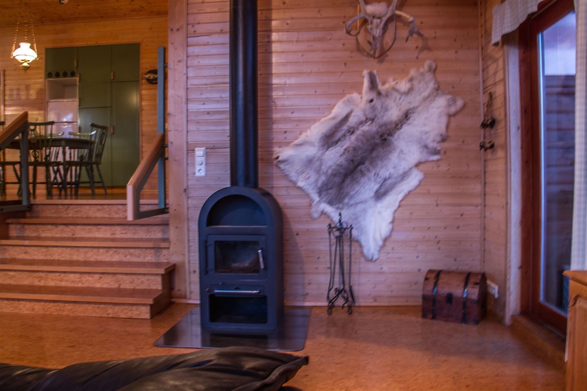Beat Laxa Arbot lodge wood burner