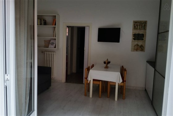 Tavolo e sedie