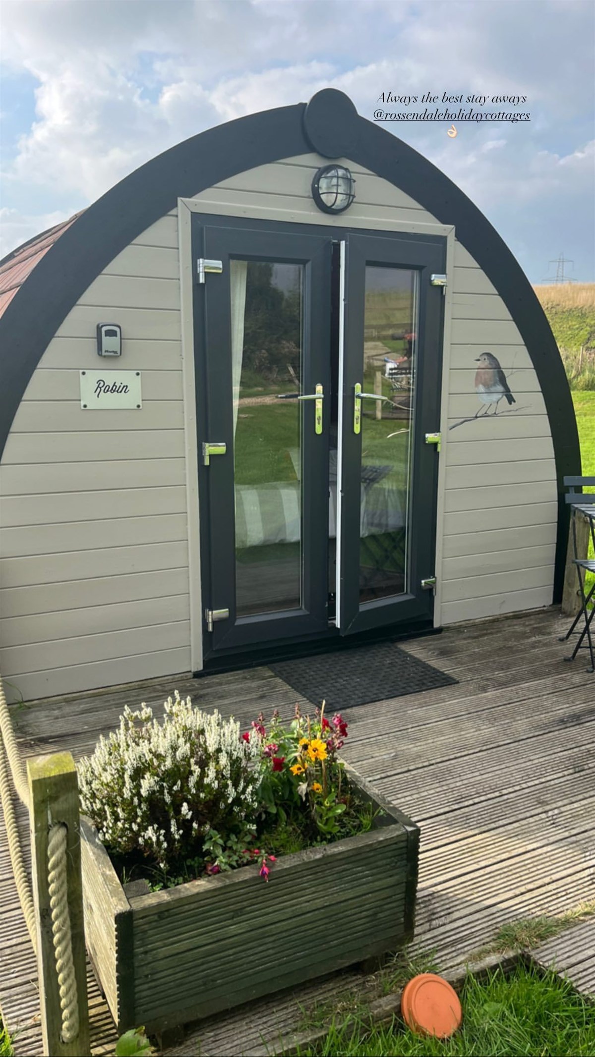 Robin glamping pod