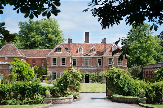 Lainston House 