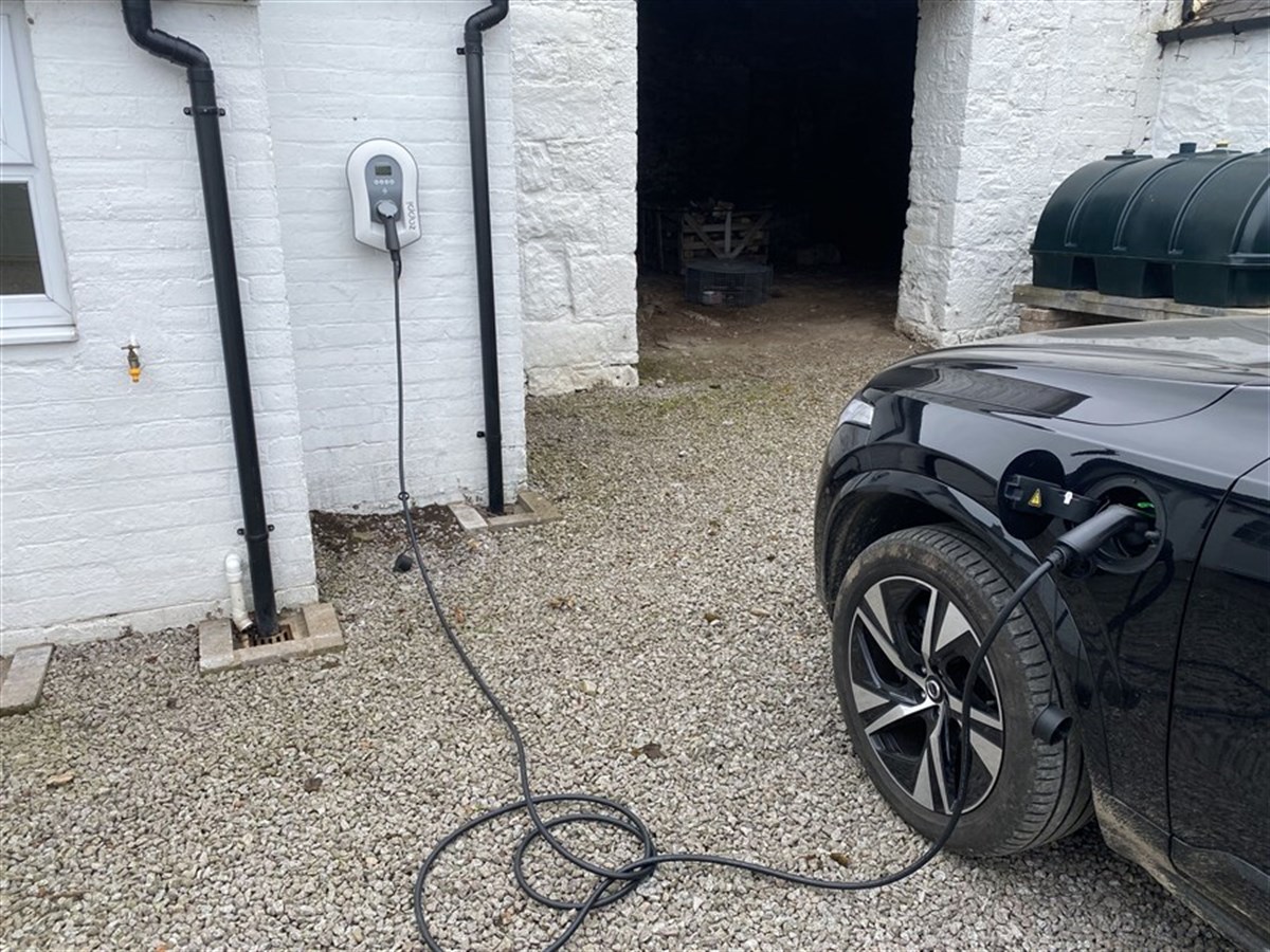 Chargeur de voiture EV de type 2 gratuit à Abbotsway Cottage